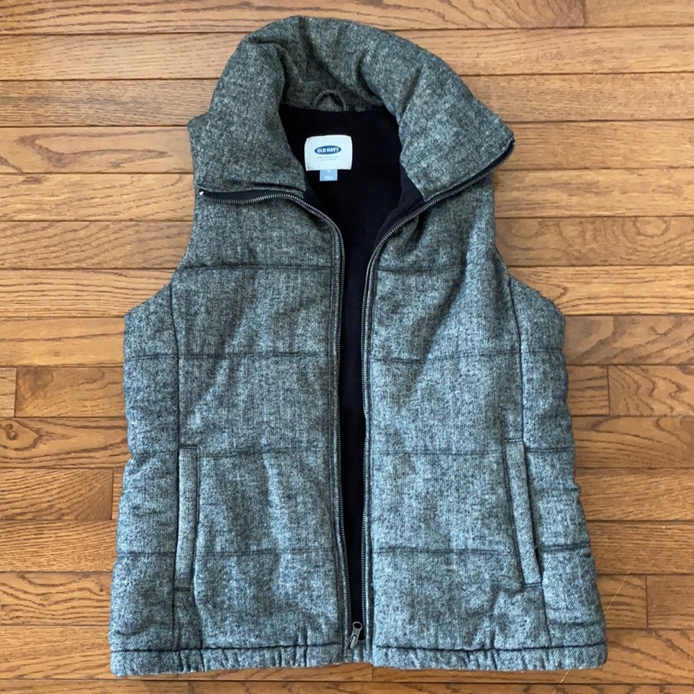 Old Navy Heather Gray Vest
